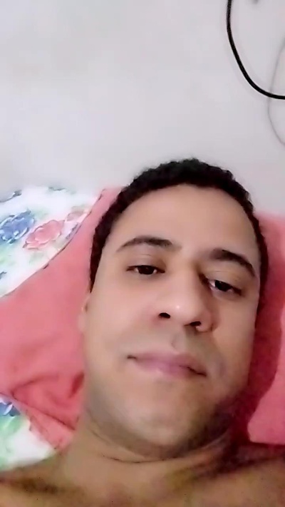 moreno_tropical live cam on Cam4