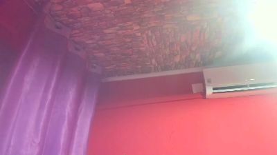 morenobarca8484 live cam on Cam4