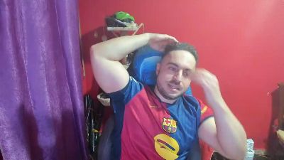 morenobarca8484 live cam on Cam4