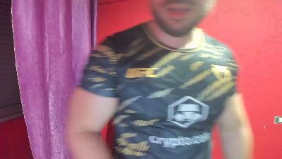 morenobarca8484 live cam on Cam4