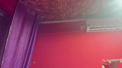 morenobarca8484 live cam on Cam4