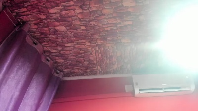 morenobarca8484 live cam on Cam4