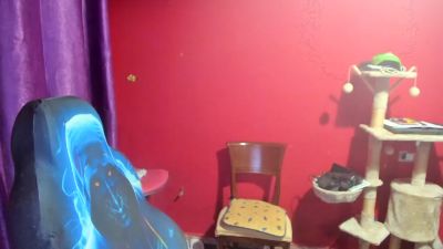 morenobarca8484 live cam on Cam4
