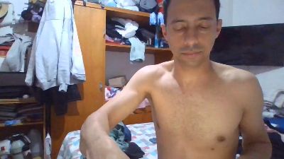 morenodario live cam on Cam4