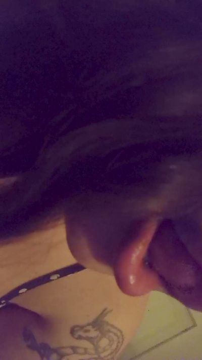 moritaa_69 live cam on Cam4