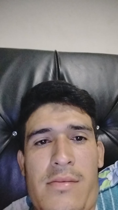 moronfreddy30 live cam on Cam4