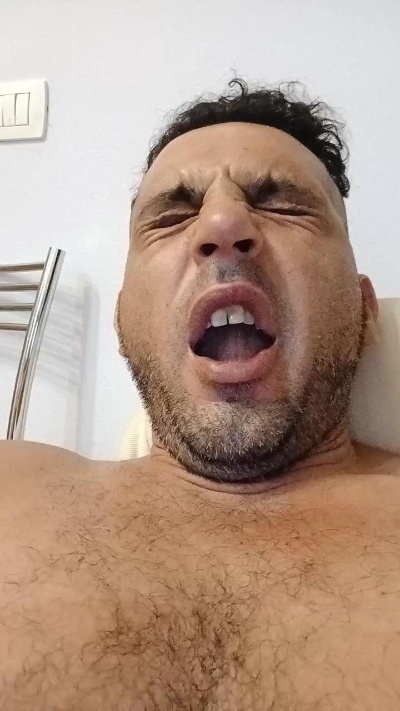 morosexxxx live cam on Cam4