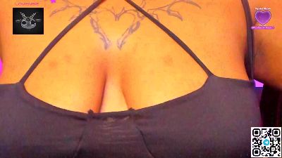 morticia_420 live cam on Cam4