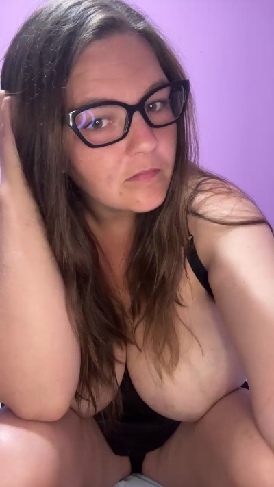 moseymae838 live cam on Cam4