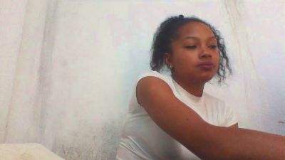 moumou_xxx1 live cam on Cam4