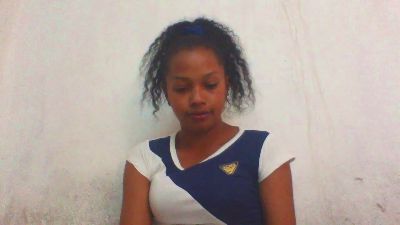 moumou_xxx1 live cam on Cam4