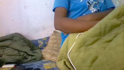 moumou_xxx1 live cam on Cam4