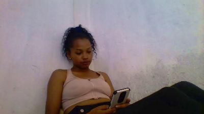 moumou_xxx1 live cam on Cam4