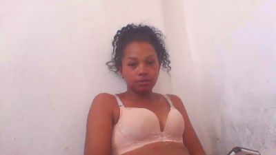 moumou_xxx1 live cam on Cam4