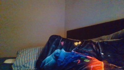 moumout1000 live cam on Cam4