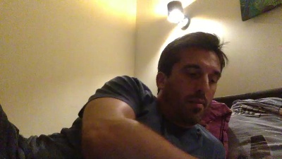 moumout1000 live cam on Cam4