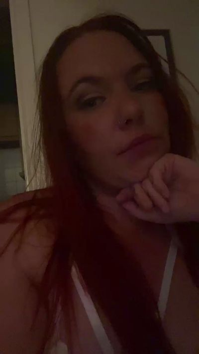 movers1 live cam on Cam4