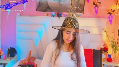 moxa_hot live cam on Cam4