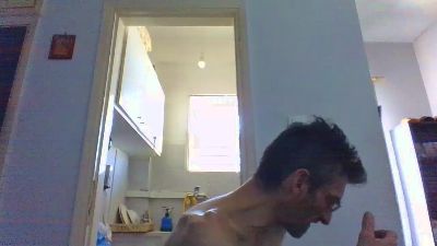 mpempis81 live cam on Cam4