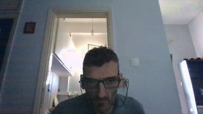 mpempis81 live cam on Cam4