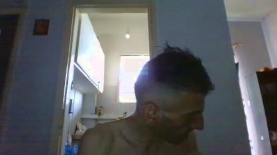 mpempis81 live cam on Cam4