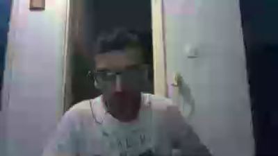 mpempis81 live cam on Cam4