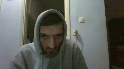 mpempis81 live cam on Cam4