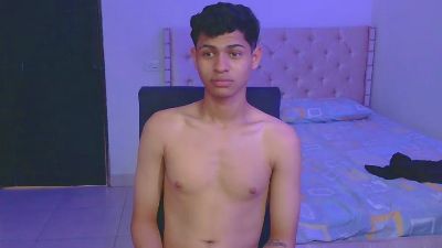 mr_nicovp live cam on Cam4