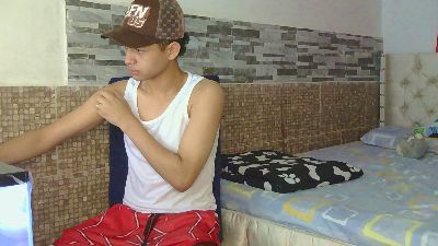mr_nicovp live cam on Cam4