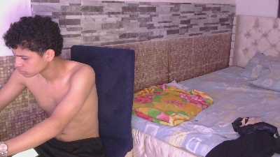 mr_nicovp live cam on Cam4