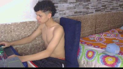 mr_nicovp live cam on Cam4