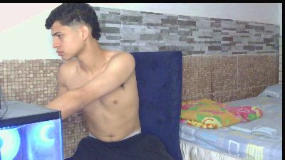 mr_nicovp live cam on Cam4