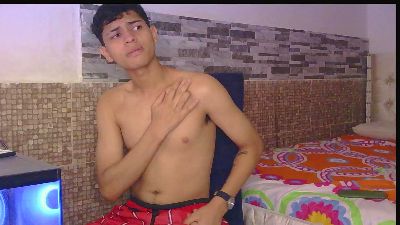 mr_nicovp live cam on Cam4
