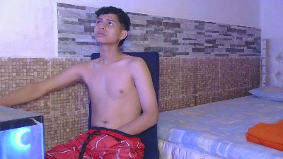 mr_nicovp live cam on Cam4