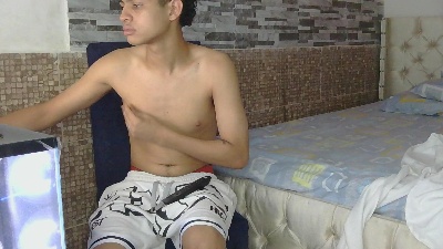 mr_nicovp live cam on Cam4