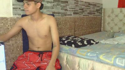 mr_nicovp live cam on Cam4