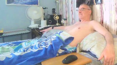 mrbean74 live cam on Cam4