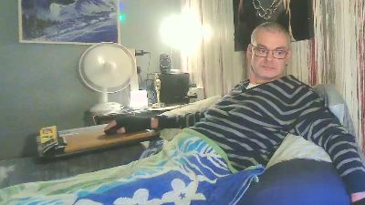 mrbean74 live cam on Cam4