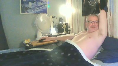 mrbean74 live cam on Cam4
