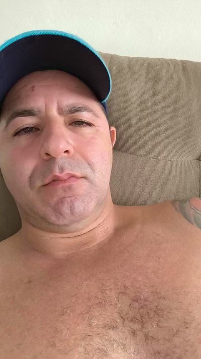 mrciogrei22 live cam on Cam4