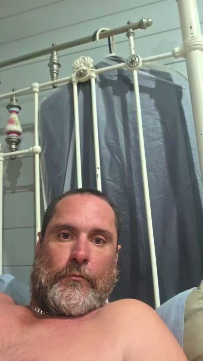 mrgaus_fun live cam on Cam4