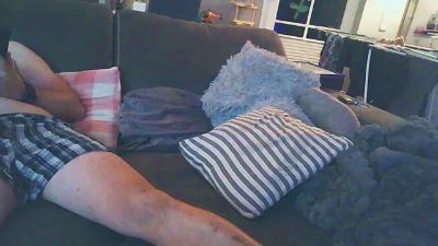 mrhyde194 live cam on Cam4