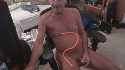 mrmazo20 live cam on Cam4