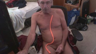 mrmazo20 live cam on Cam4