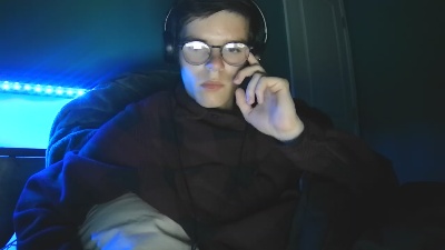 mrmicrodih live cam on Cam4