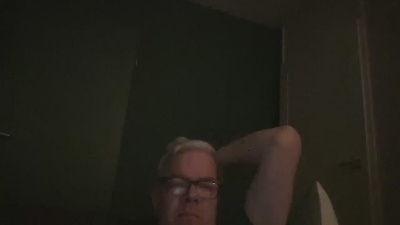 mrniceguy_25 live cam on Cam4