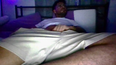 mrrager2828 live cam on Cam4