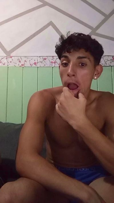 munir19001 live cam on Cam4
