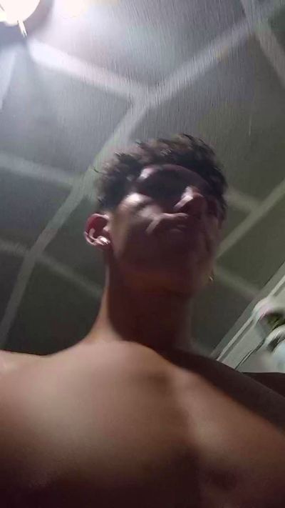 munir19001 live cam on Cam4