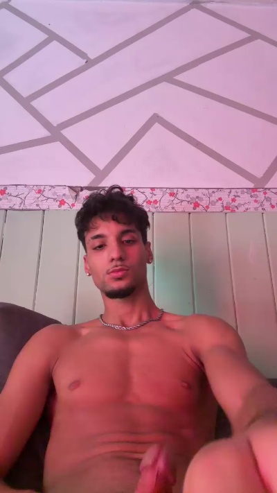 munir19001 live cam on Cam4
